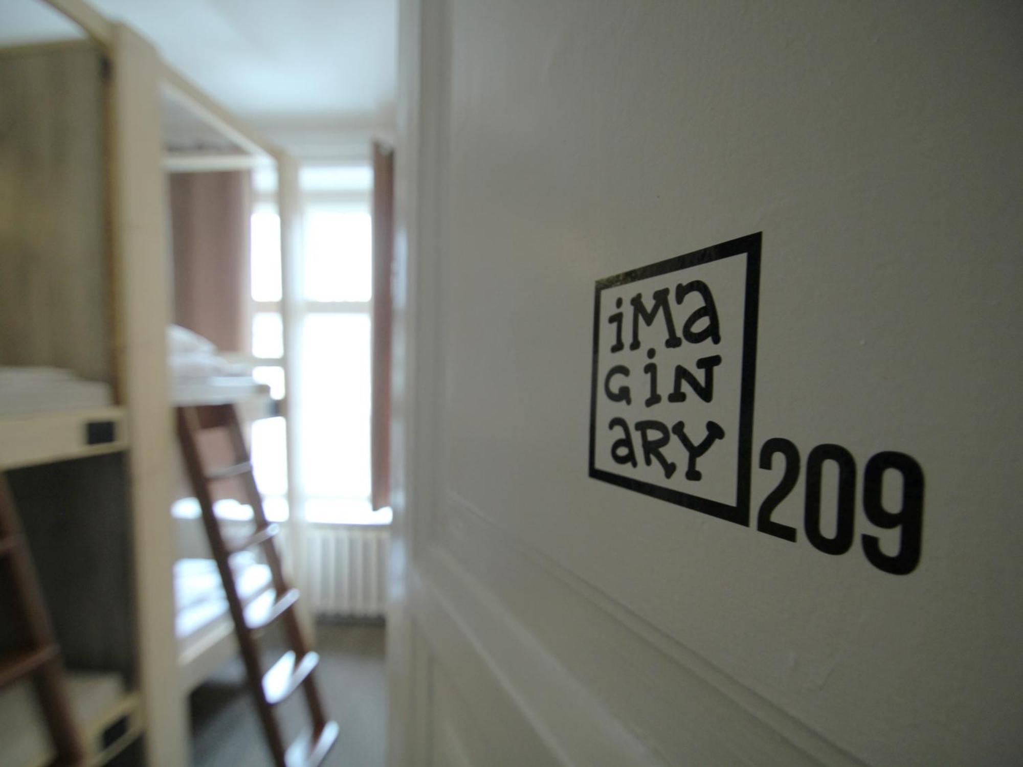 טאלין Imaginary Hostel (Adults Only) מראה חיצוני תמונה