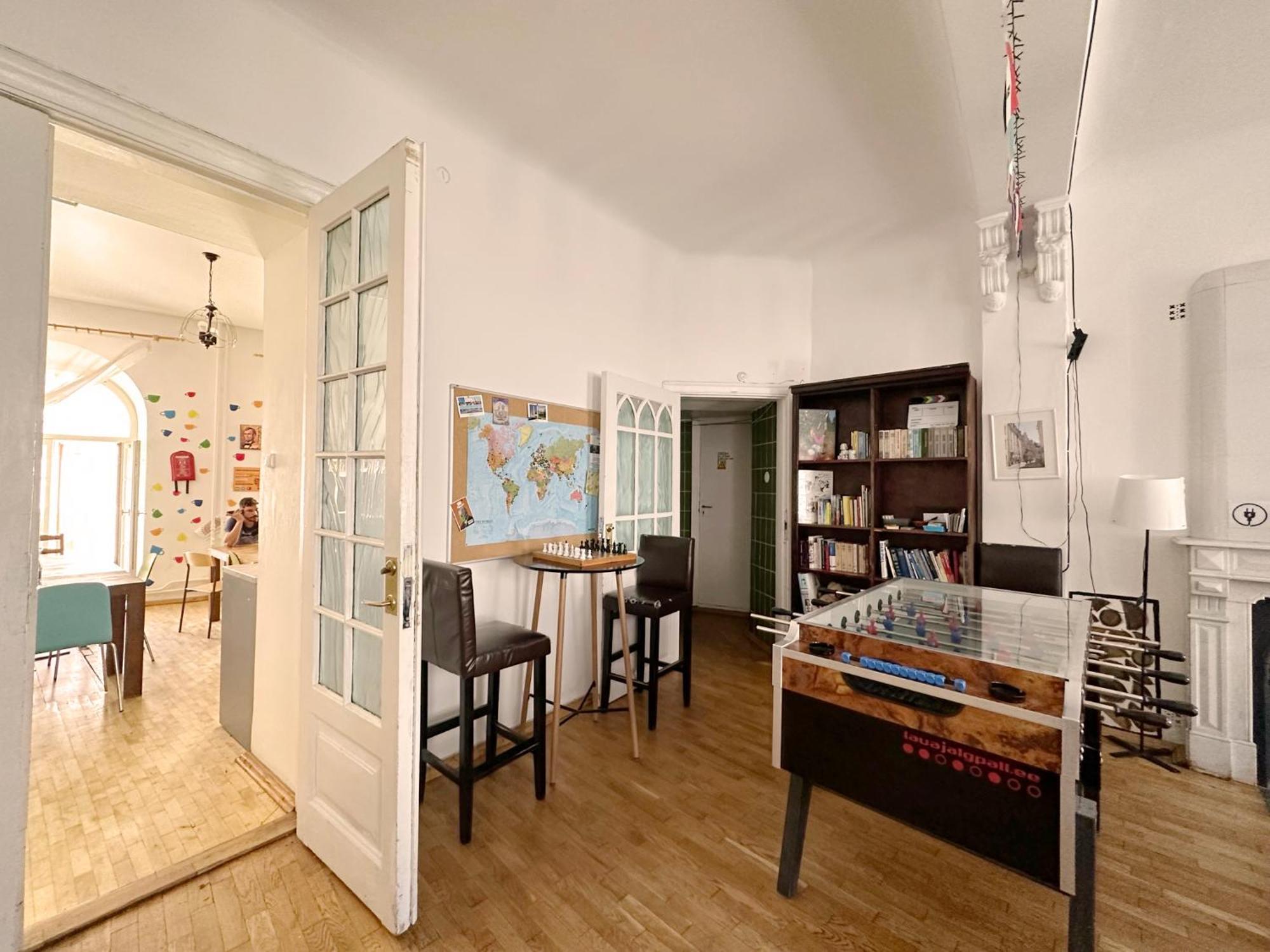 טאלין Imaginary Hostel (Adults Only) מראה חיצוני תמונה