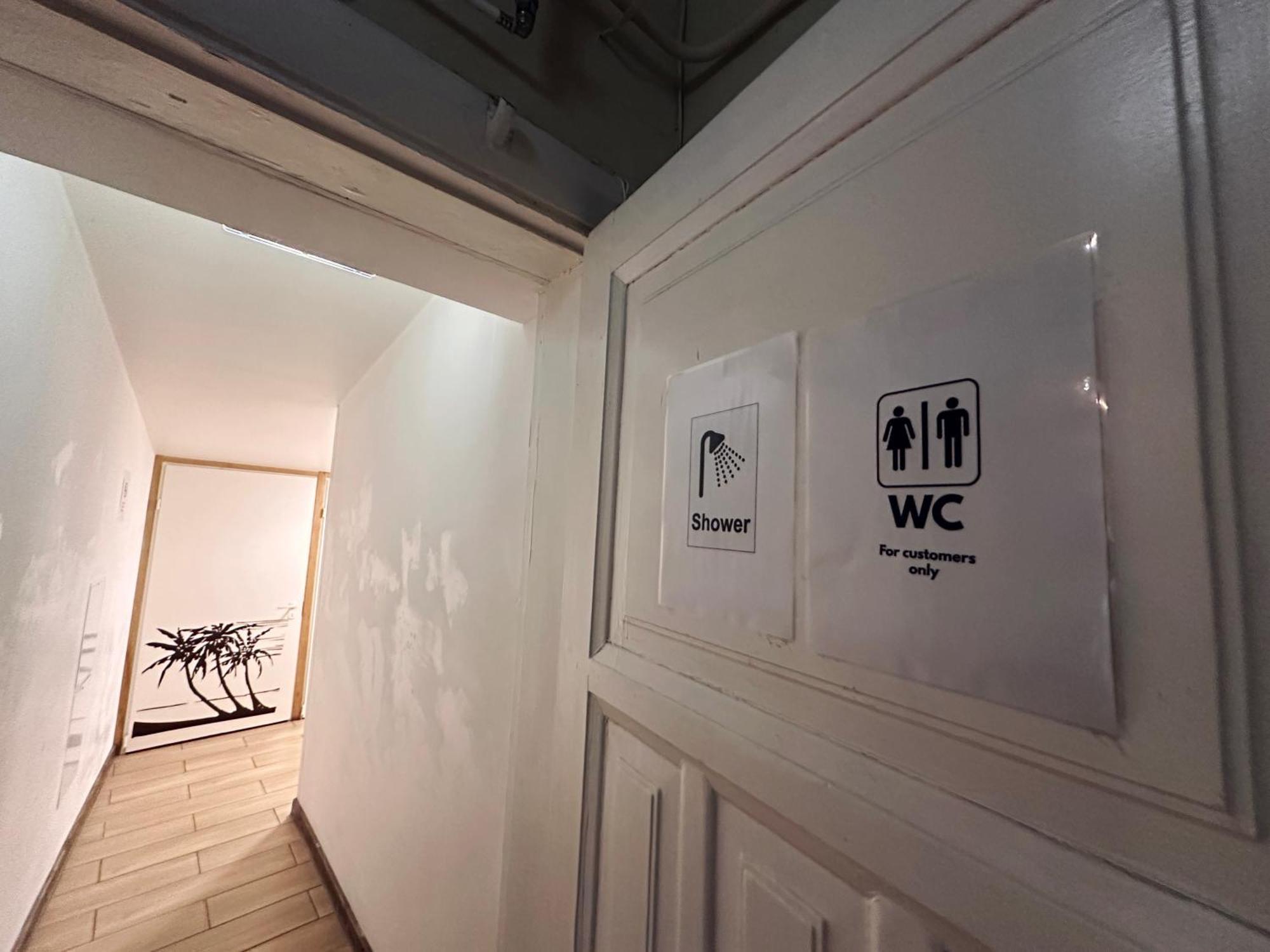 טאלין Imaginary Hostel (Adults Only) מראה חיצוני תמונה