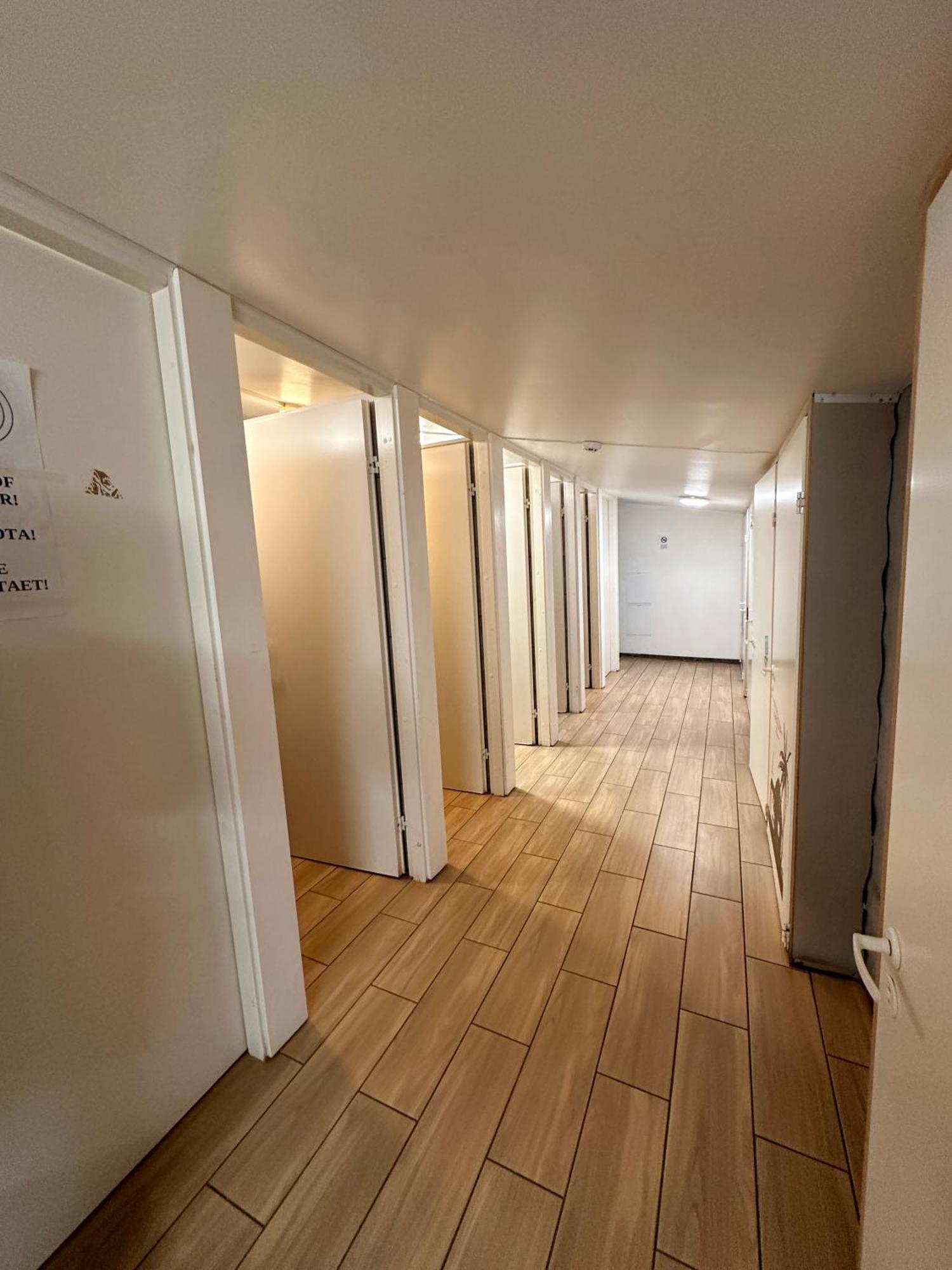 טאלין Imaginary Hostel (Adults Only) מראה חיצוני תמונה