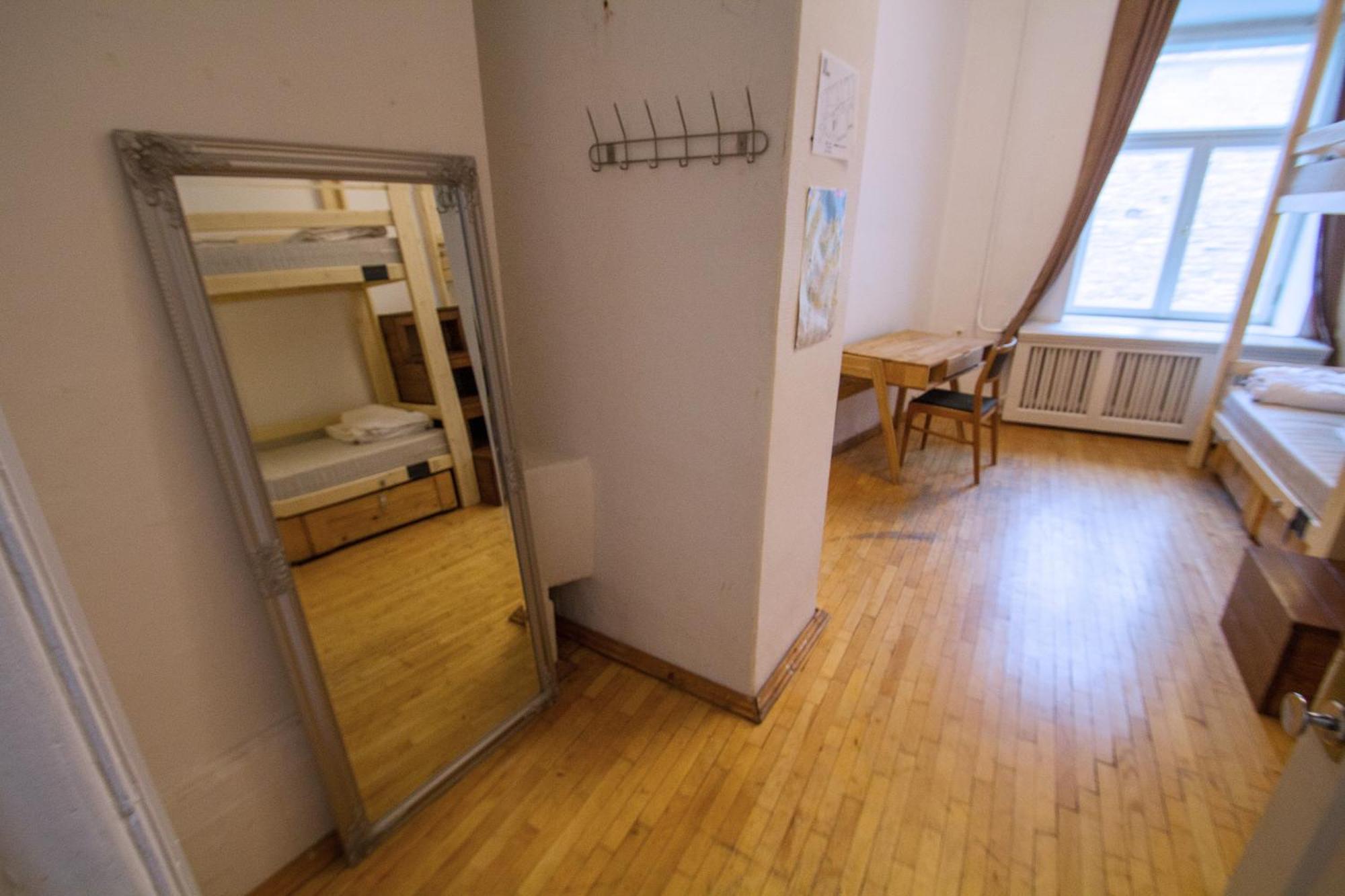 טאלין Imaginary Hostel (Adults Only) מראה חיצוני תמונה