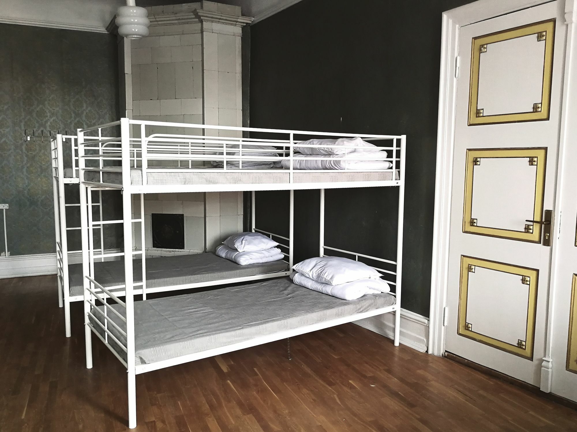 טאלין Imaginary Hostel (Adults Only) מראה חיצוני תמונה